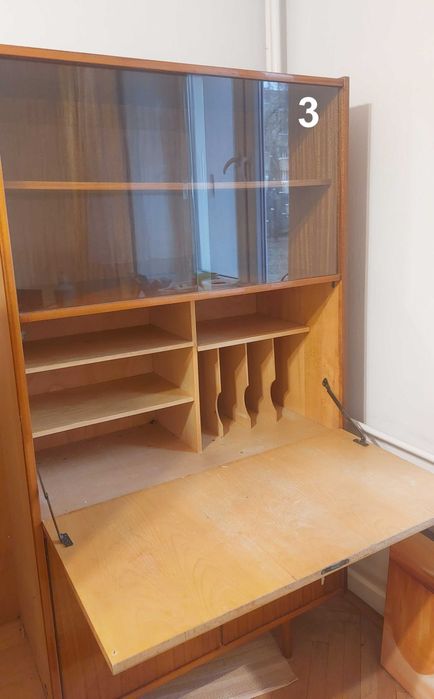 segment z szafą, sekretarzykiem PRL lata 60. fornir lakier stan BDB