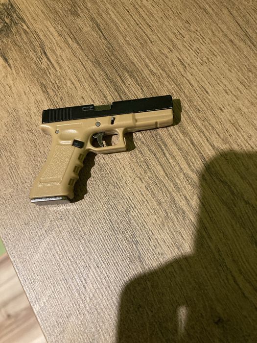 Glock 18 miniaturka