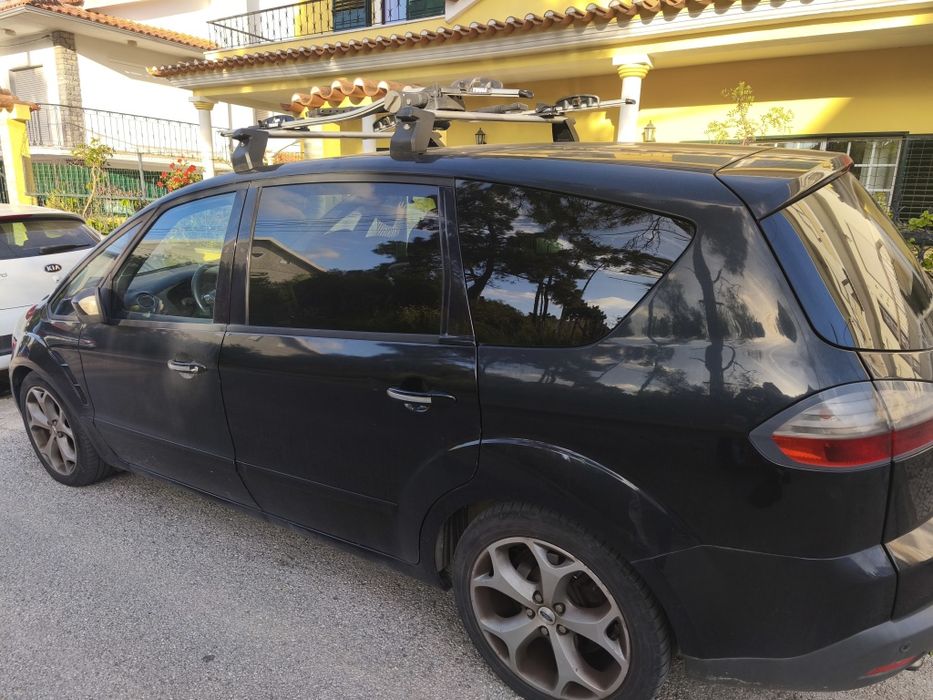 Ford S Max 2.0 preta 7 lugares