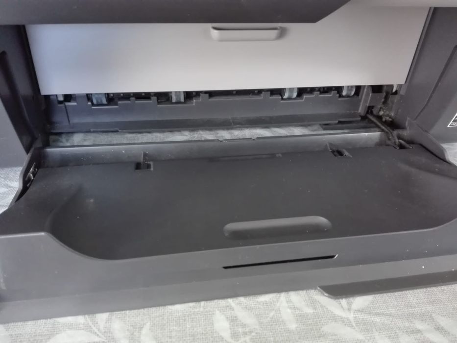 HP DESKJET 1050 Printer423322995917465605