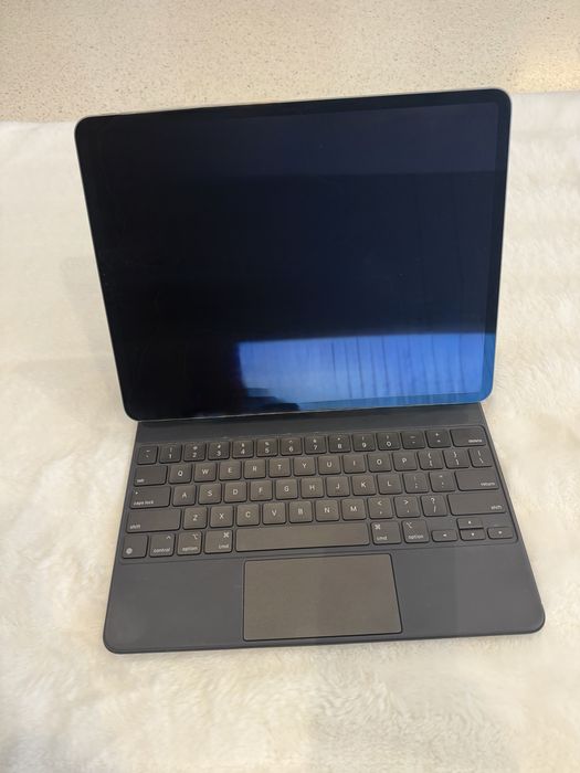 Magic Keyboard do iPad Pro 12.9” – czarny