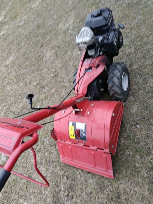 Glebogryzarka z napędem mtd silnik briggs 6 HP