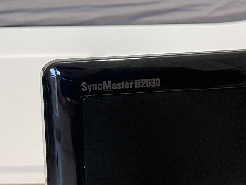 Monitor Samsung B2030 20" LED 1920x1080 D-SUB DVI