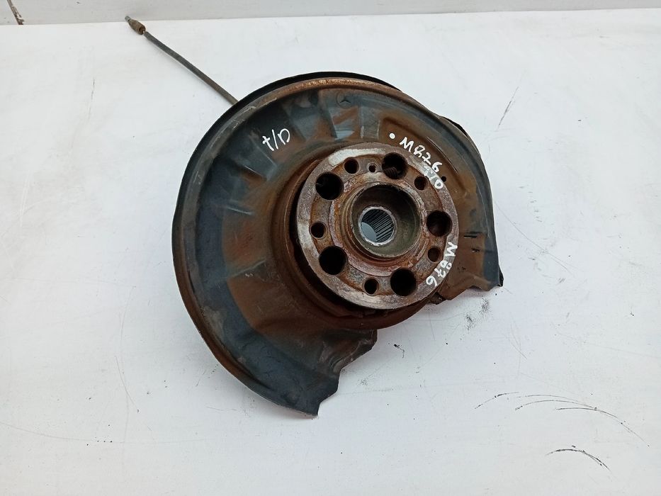 Manga de eixo trás direita MERCEDES-BENZ Classe C (W204)