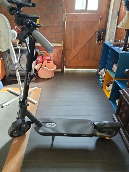 Trotinete Xiaomi pró praticamente nova