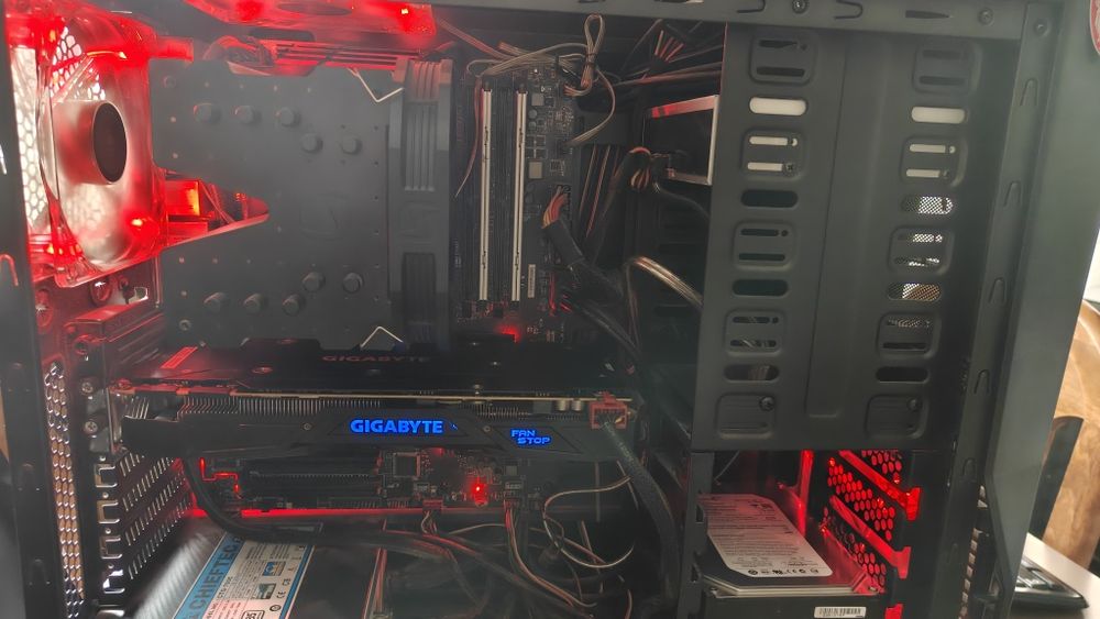 Komputer do gier + gratisy