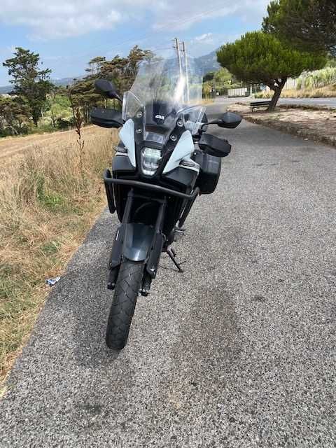 Oportunidade Honda NX 500 Carregada de extras