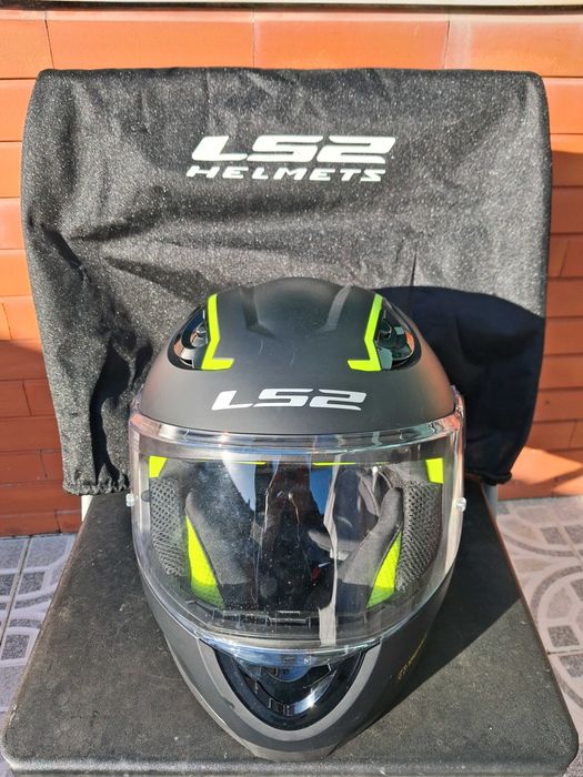 Capacete como novo usado poucas vezes