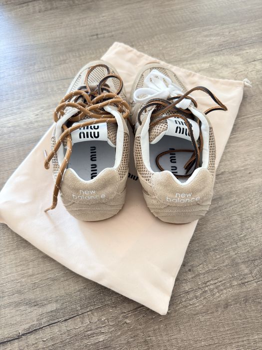 Tenis com defeito NB x miu miu NOVOS