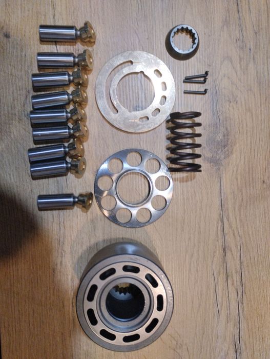 Zestaw naprawczy pompy case maxxum 5120 - 5150