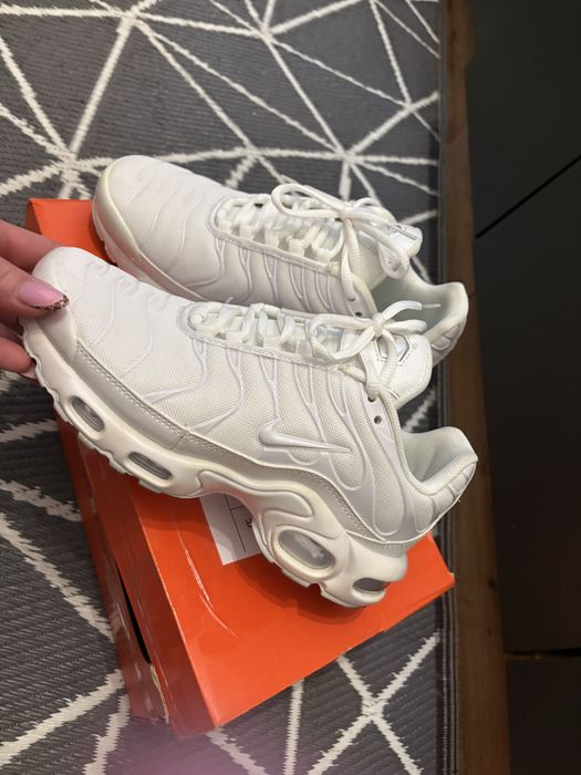 Air Max Plus białe