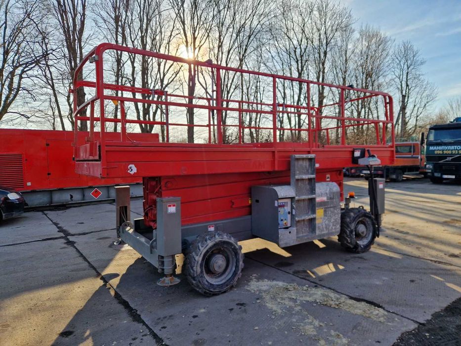 Ножничний підйомник Haulotte H15SXL, пеканіска