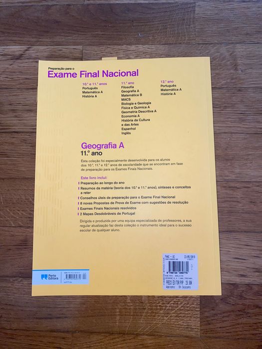 Livro de apoio aos exames Geografia A