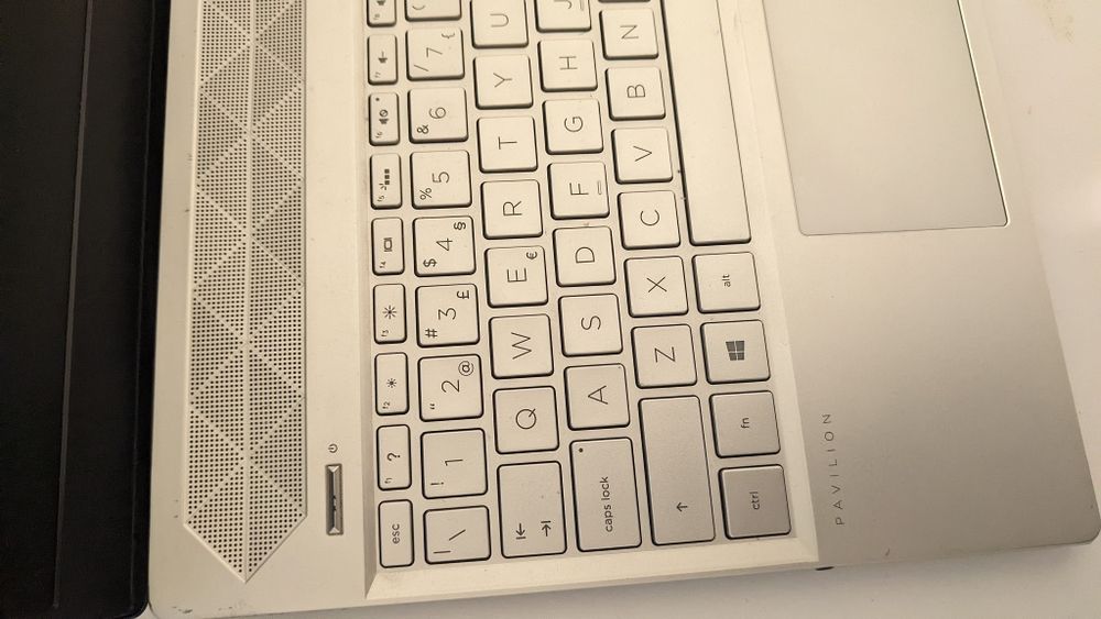 Portátil - HP Pavilion Laptop 15 500GB