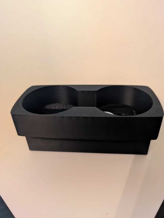 Uchwyt na kubki Audi A4 B6 cupholder z ukrytym schowkiem na monety