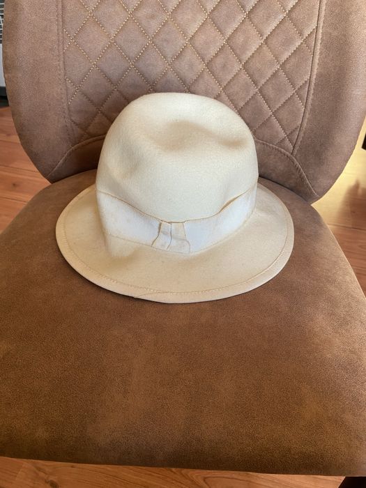 Chapéu em lã, vintage