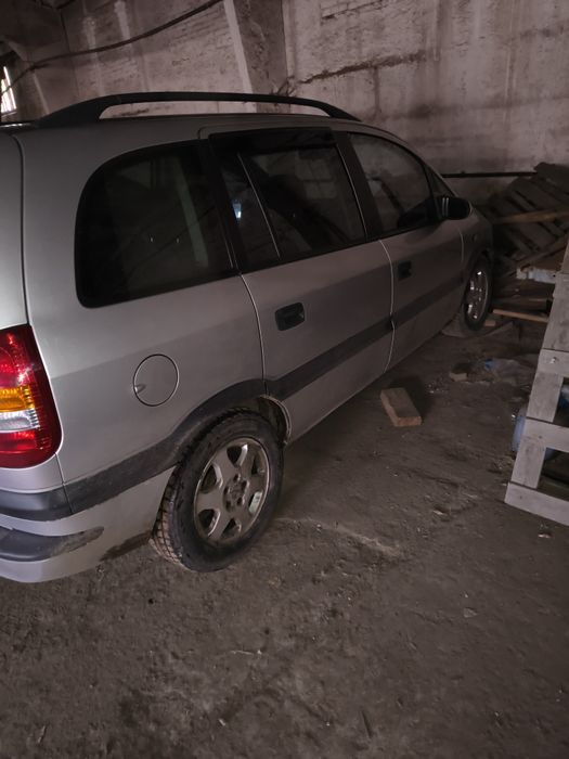 Opel Zafira 2.2 TDI