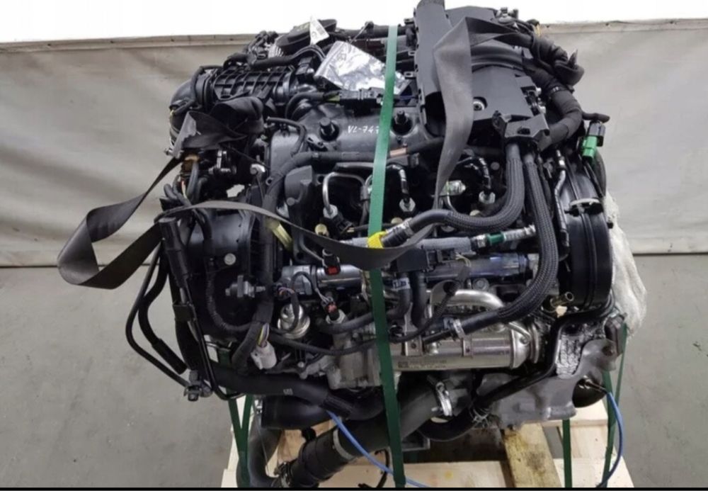 Land Rover Vogue Sport L494/L405 мотор двигатель 306DT ДВС коробка