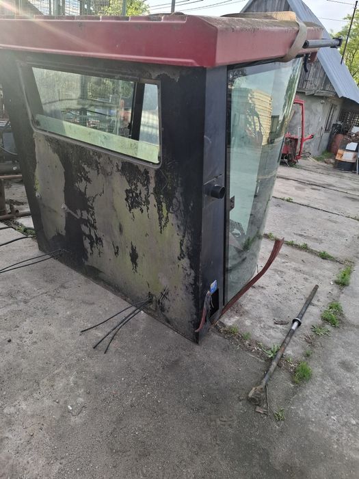 Kabina drzwi case 2188 szyba 2388 do kombajn dach