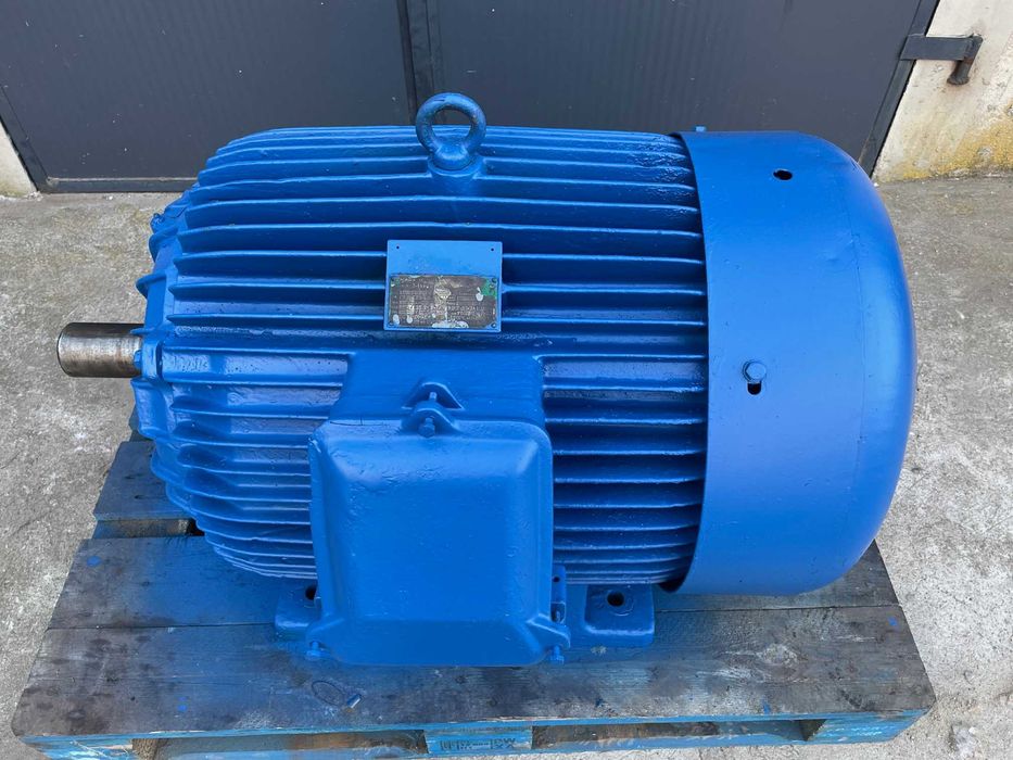 Silnik elektryczny 75 kW 980 obr