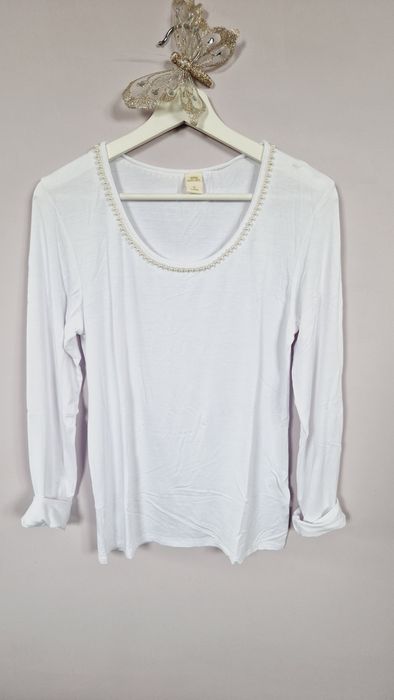 Biała wygodna bluzka basic z długim rękawem longsleeve pod marynarkę