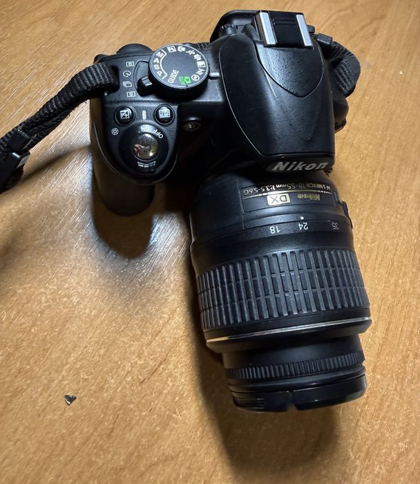 Фотоапарат Nikon D3100
