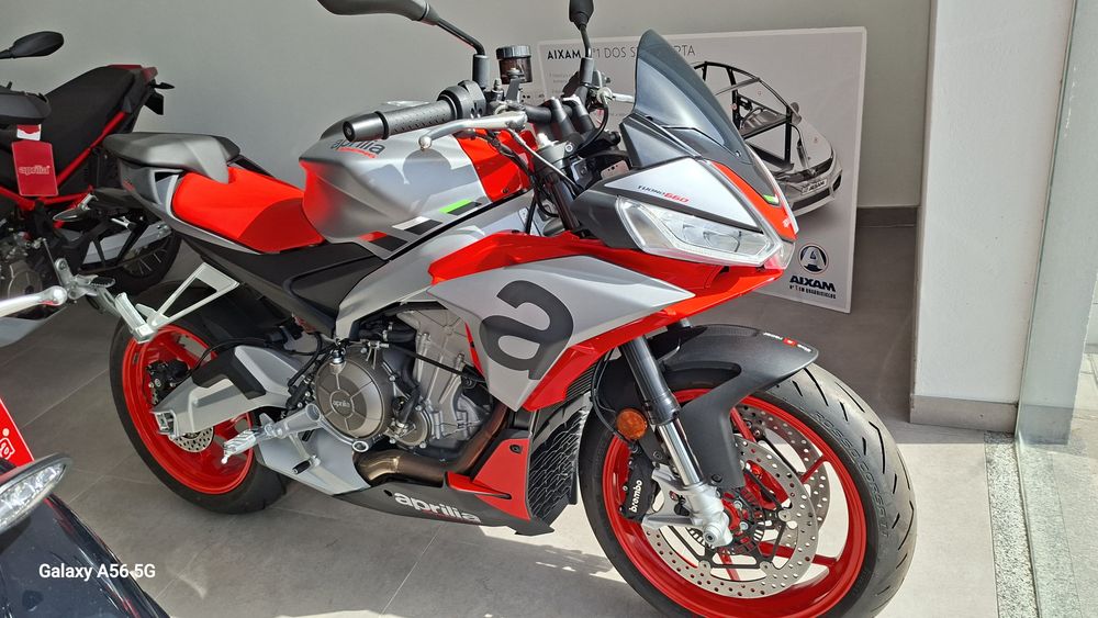 Aprilia Tuono 660 Nova