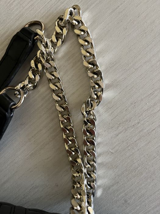 Bolsa versace preta com dourado
