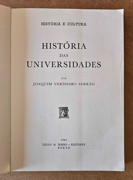 Livro História das Universidades - Joaquim Veríssimo Serrão