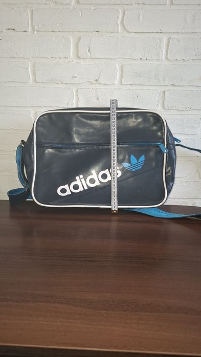 Сумка Адидас 30 на 40 см
