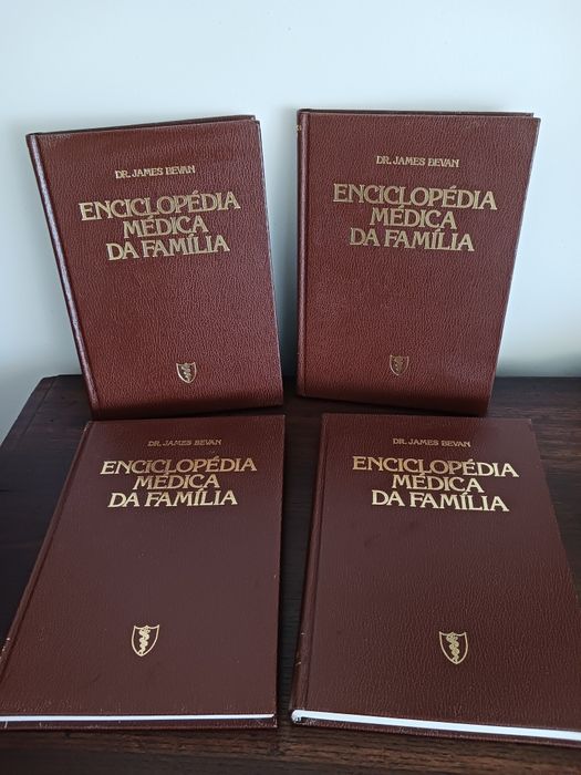 Enciclopédia Médica da Família