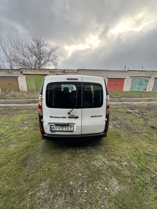 Renault kangoo maxi 2014