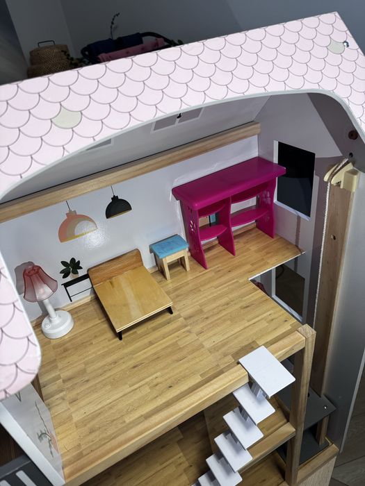 Domem dla lalke duzy