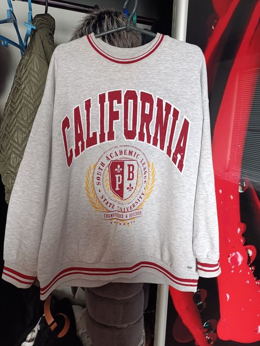 Продам женские теплые кофты