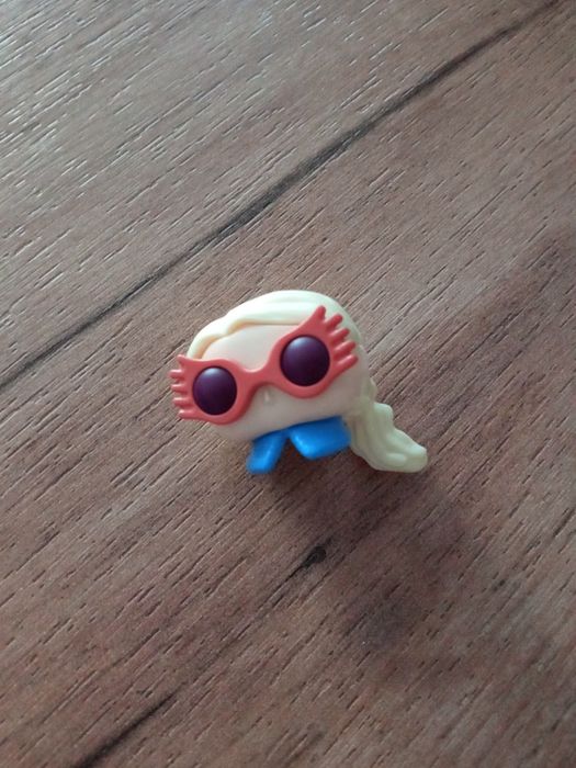 Luna z Kinder Joy