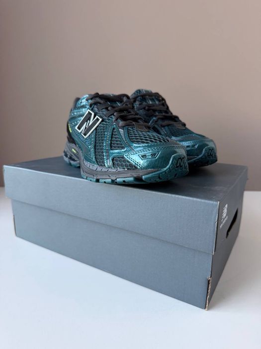Залишилася остання пара встигни придбати .Оригінал! Кросівки New Balance 1906R Medusa Green Black 42 розмір