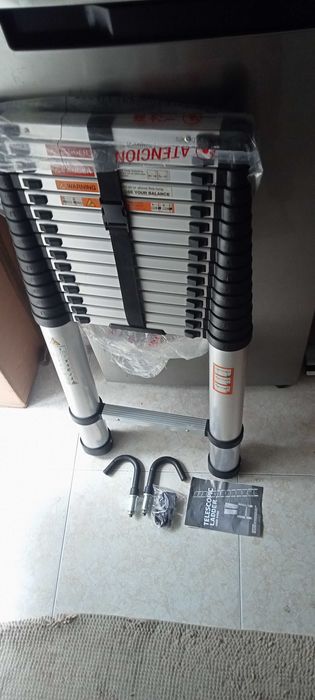 Escada Telescópica 249€. Oportunidade