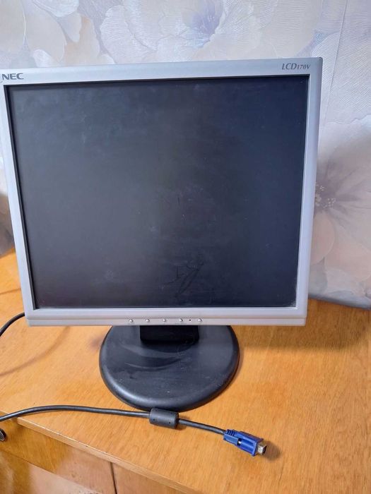 Монітор 17"  NEC LCD 170v