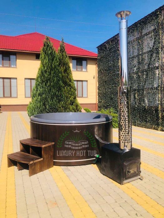 Чан на дровах для заміського відпочинку