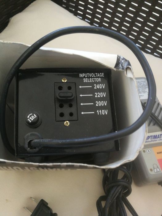 Transformador sistema 110 V para o 220V sistema Português
