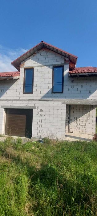 Старі Петрівці, будинок-дуплекс 185 кв.м з документами.  Є-оселя