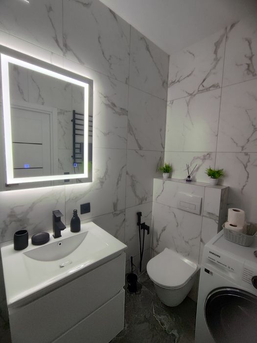 Оренда квартири подобово в новобудові. +380635349430