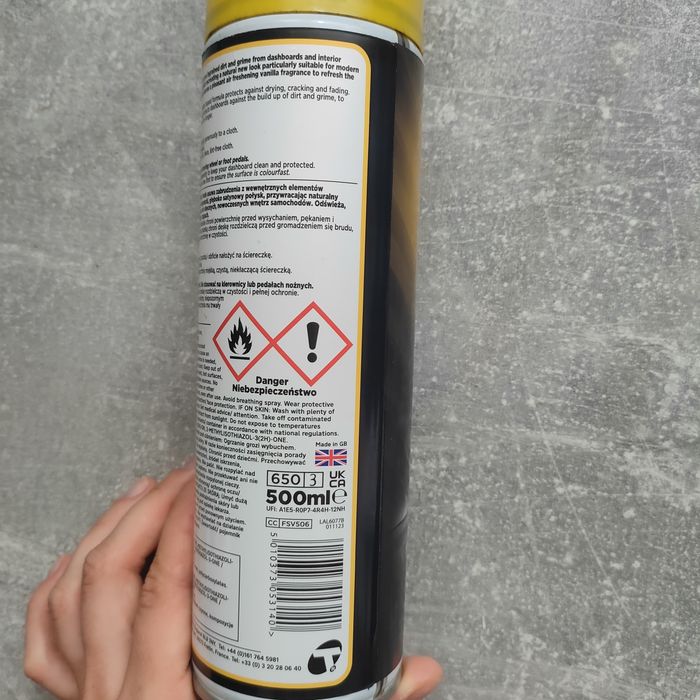 Spray do kokpitu