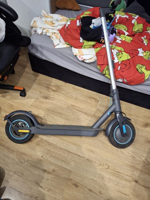 Hulajnoga elektryczna Motus scooty 10 Lite