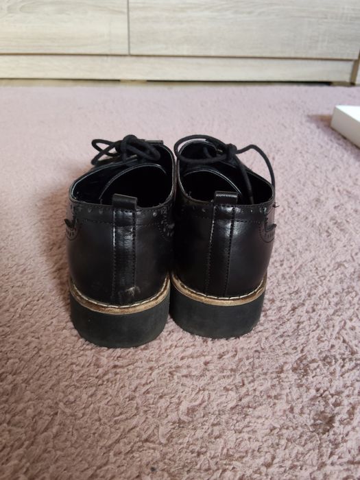Buty damskie eleganckie czarne oksfordki graceland
