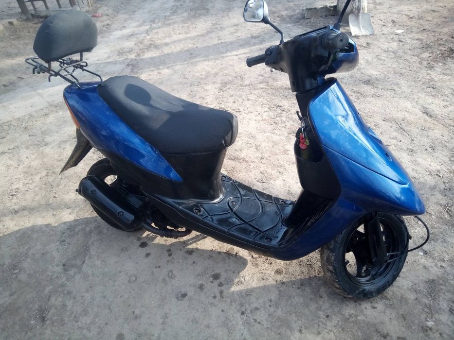 Скутер Suzuki Lets2