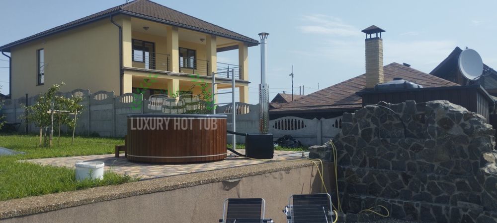 Чан джакузі для приватного будинку