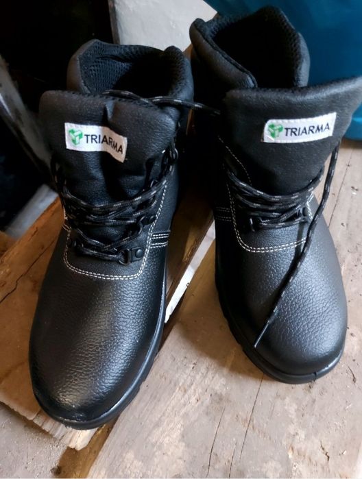 Ботинки рабочи защитные 48размер