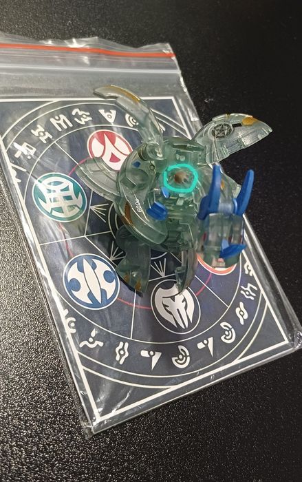 Продам нео драго бакуган в хаосі