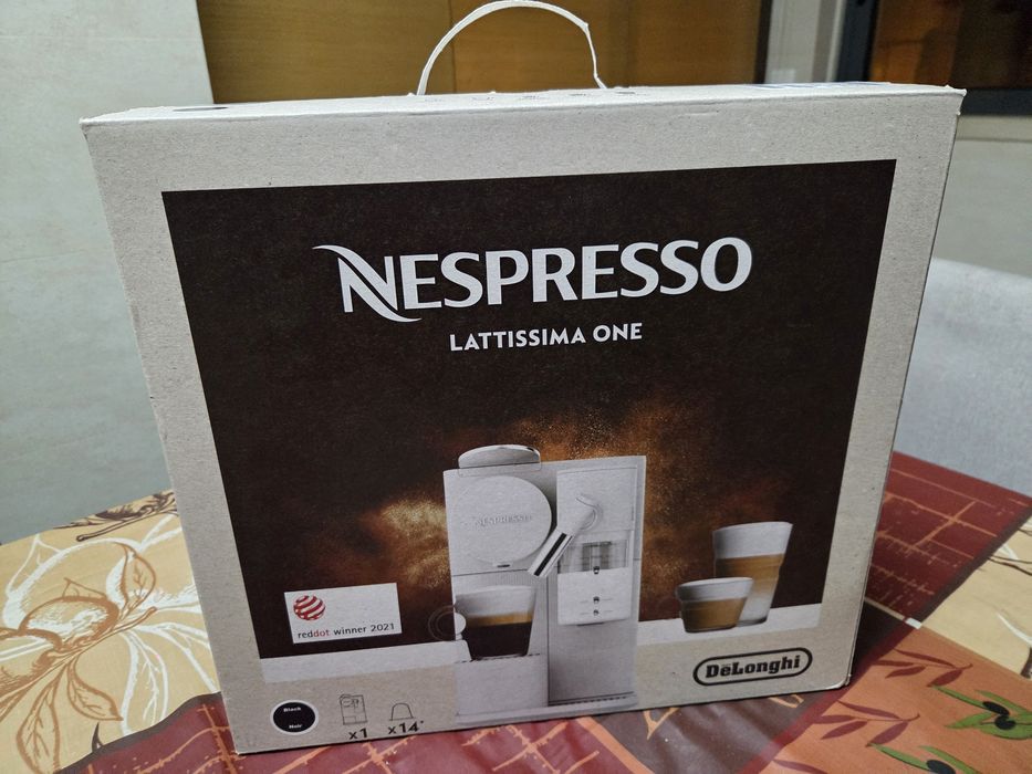 Nespresso Delonghi Lattissima One